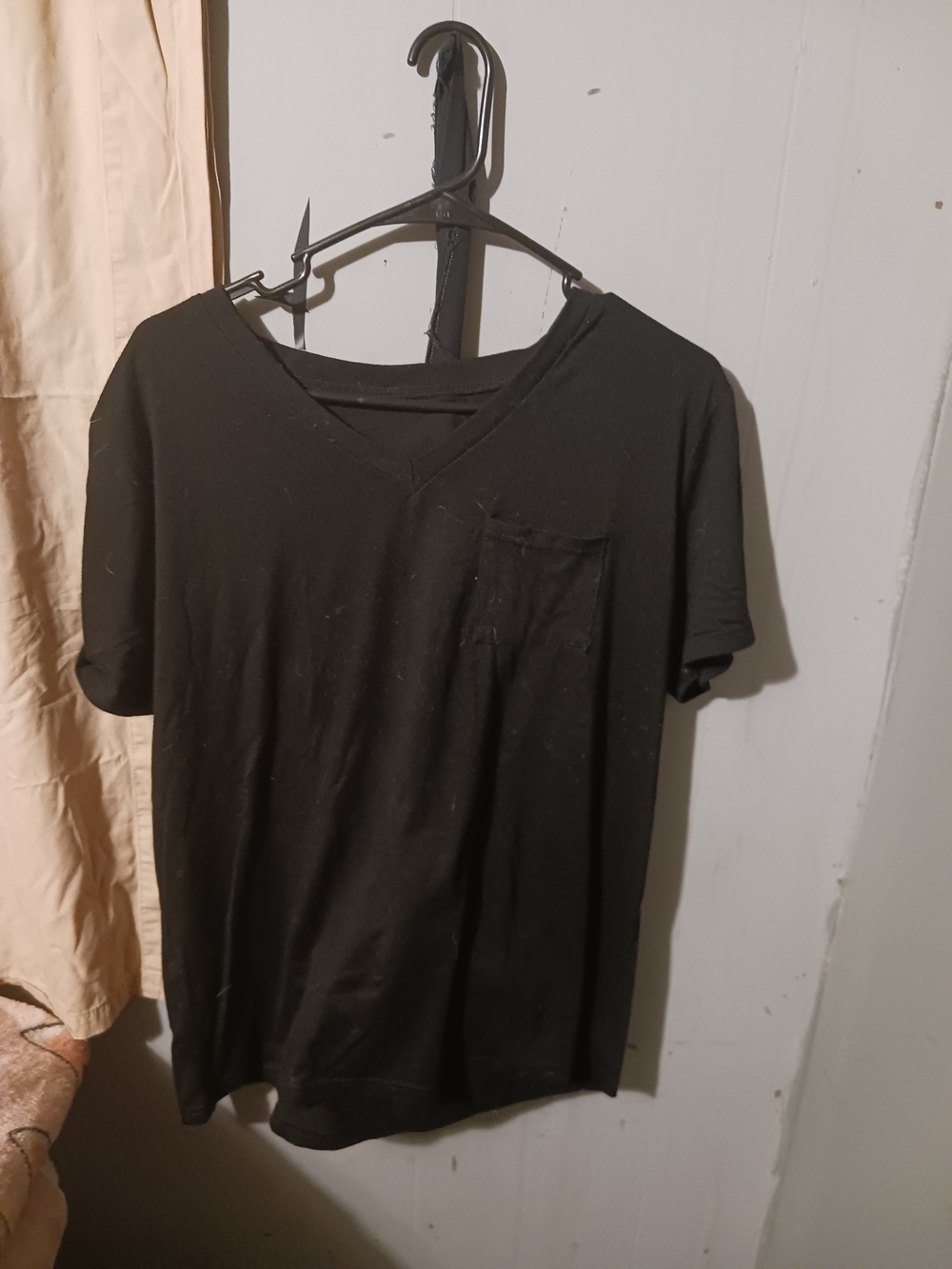 Men's V-Neck Short Sleeve Pocket Tee - Black